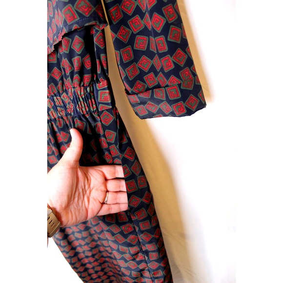 Vintage Liz Roberts midi dress 3/4 Sleeve Button Front Geometric 80s Red Navy - Picture 9 of 12
